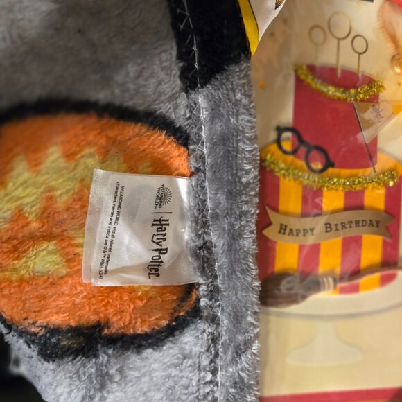 Harry Potter Blanket (New, Never Used, 45" x 66") - Picture 4 of 6